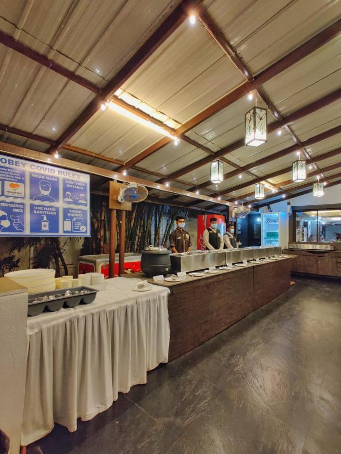 Hotel Ashwin Igatpuri, Pure Veg & Jain Food Dış mekan fotoğraf