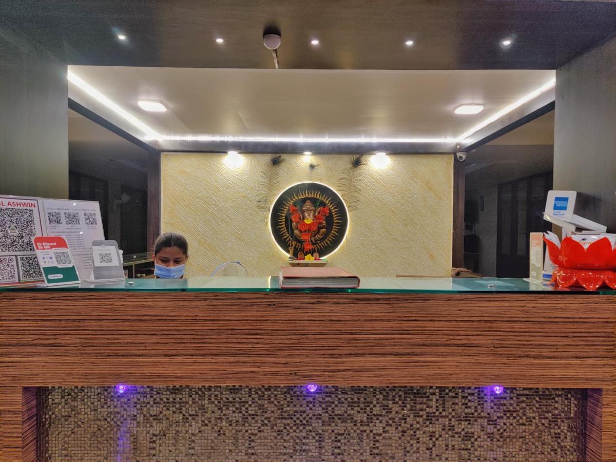 Hotel Ashwin Igatpuri, Pure Veg & Jain Food Dış mekan fotoğraf