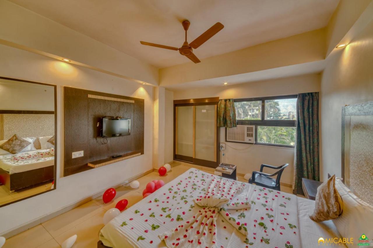 Hotel Ashwin Igatpuri, Pure Veg & Jain Food Dış mekan fotoğraf