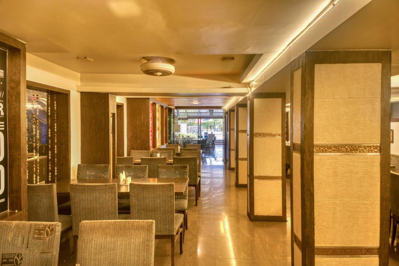 Hotel Ashwin Igatpuri, Pure Veg & Jain Food Dış mekan fotoğraf