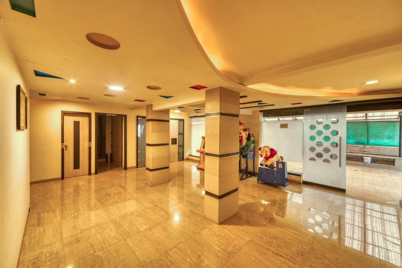 Hotel Ashwin Igatpuri, Pure Veg & Jain Food Dış mekan fotoğraf