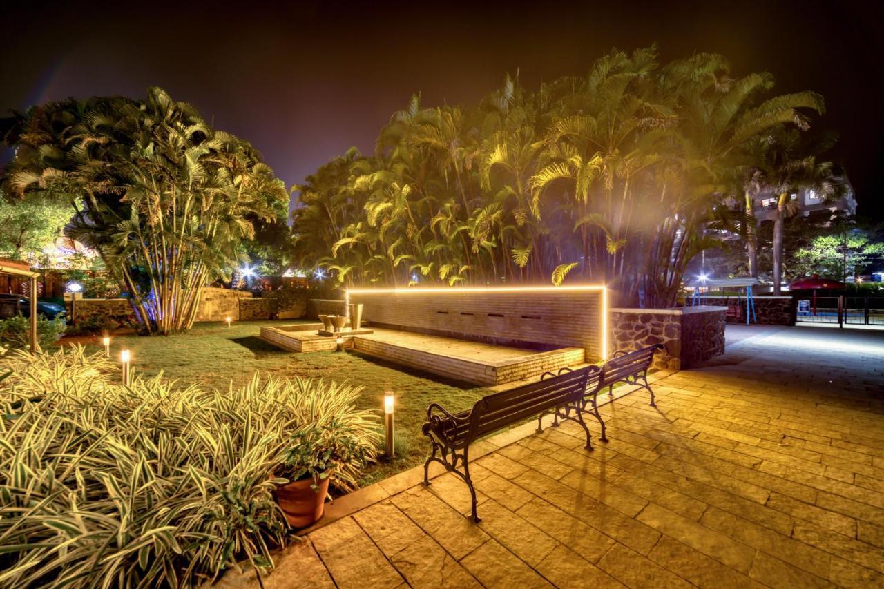 Hotel Ashwin Igatpuri, Pure Veg & Jain Food Dış mekan fotoğraf