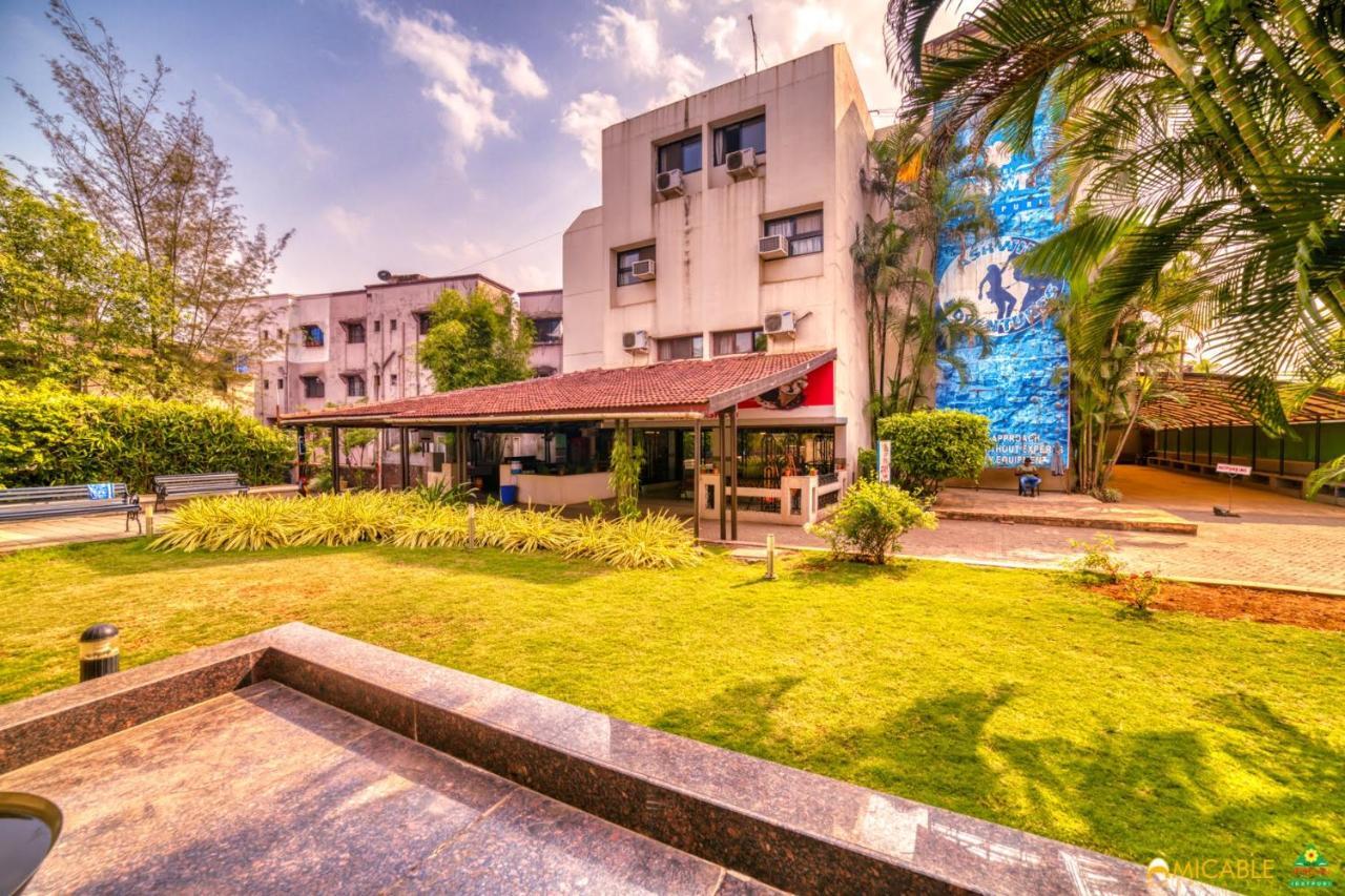 Hotel Ashwin Igatpuri, Pure Veg & Jain Food Dış mekan fotoğraf