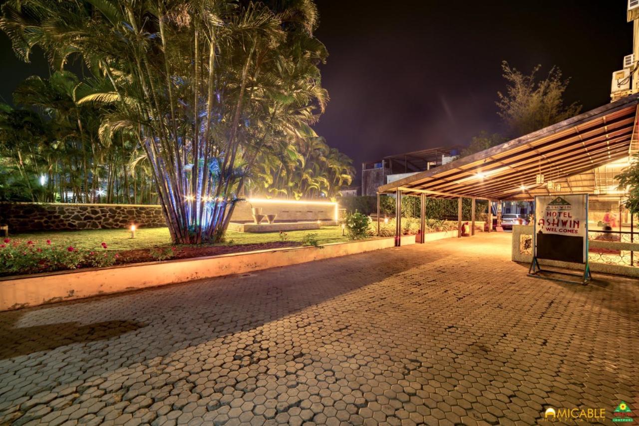 Hotel Ashwin Igatpuri, Pure Veg & Jain Food Dış mekan fotoğraf