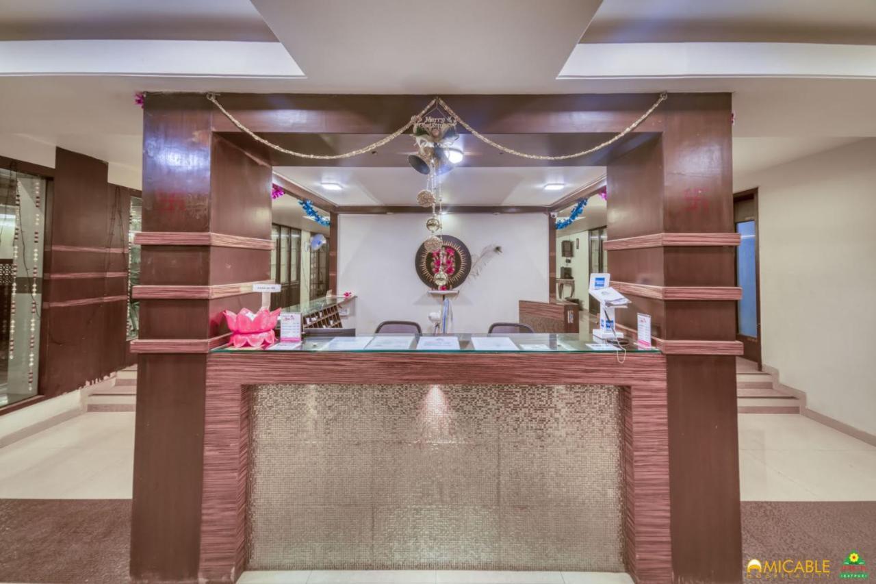 Hotel Ashwin Igatpuri, Pure Veg & Jain Food Dış mekan fotoğraf