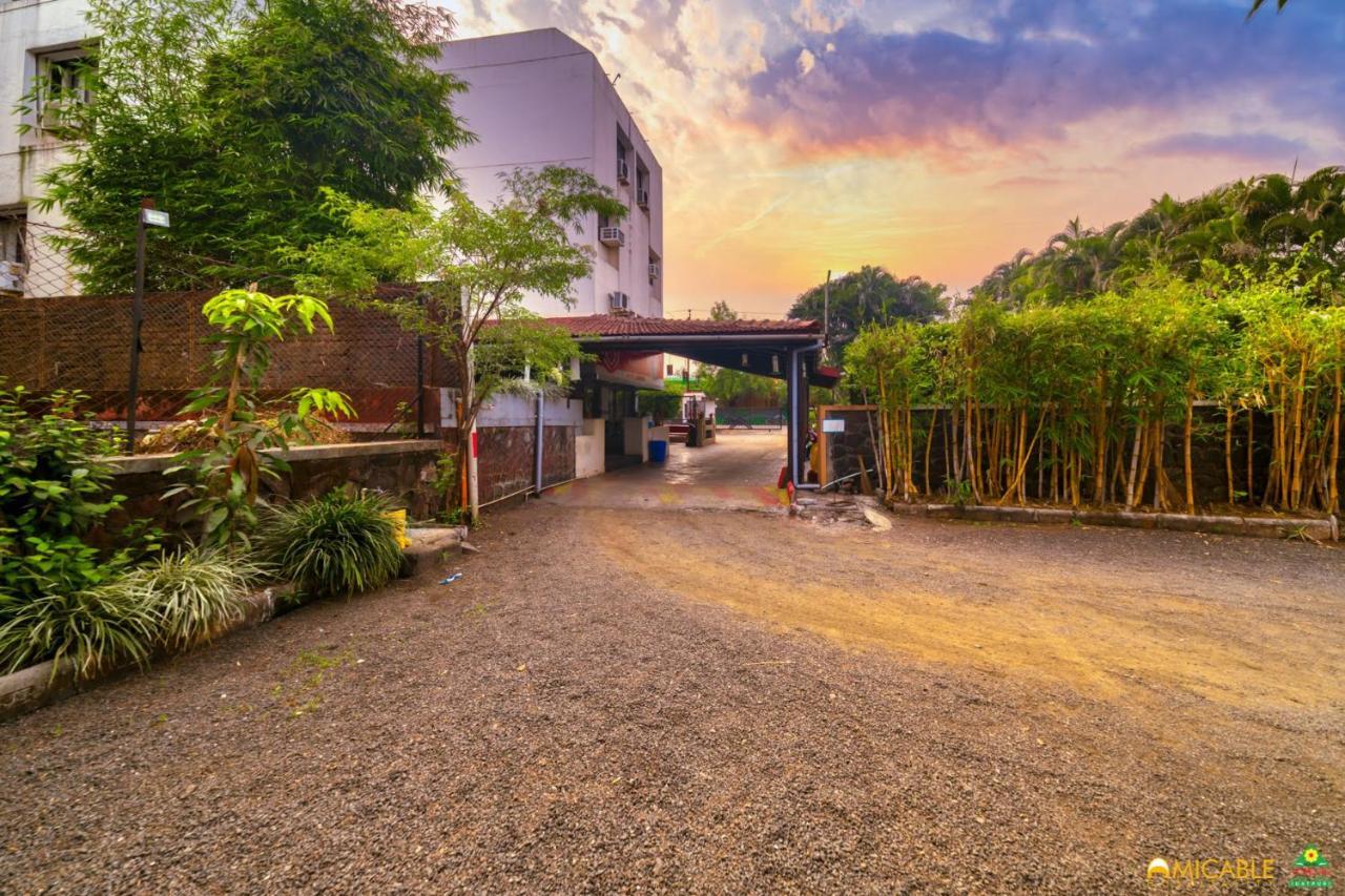 Hotel Ashwin Igatpuri, Pure Veg & Jain Food Dış mekan fotoğraf